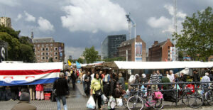 De markt aan de Binnenrotte in Rotterdam.