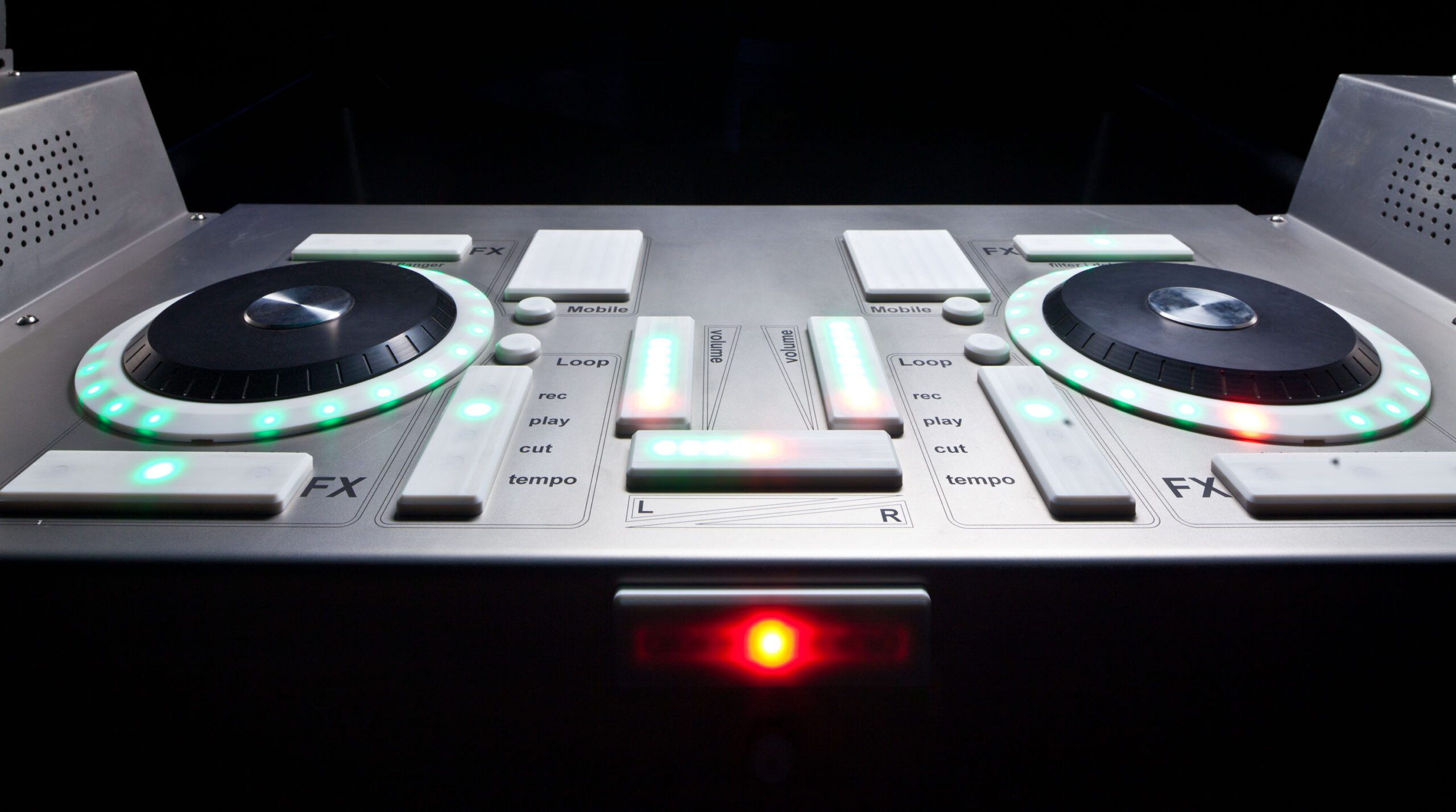 Interactieve DJ-tafel Fono (bron: Yalp)