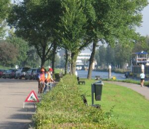 Onderhoud groenvoorziening Rijswijk. Beeld van M.M. Minderhoud via Wikipedia.